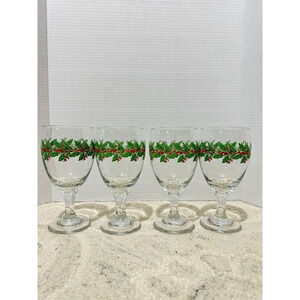 Hand Painted‎ Christmas Ivy And Berries  Tumbler Glasses Set Of 4.